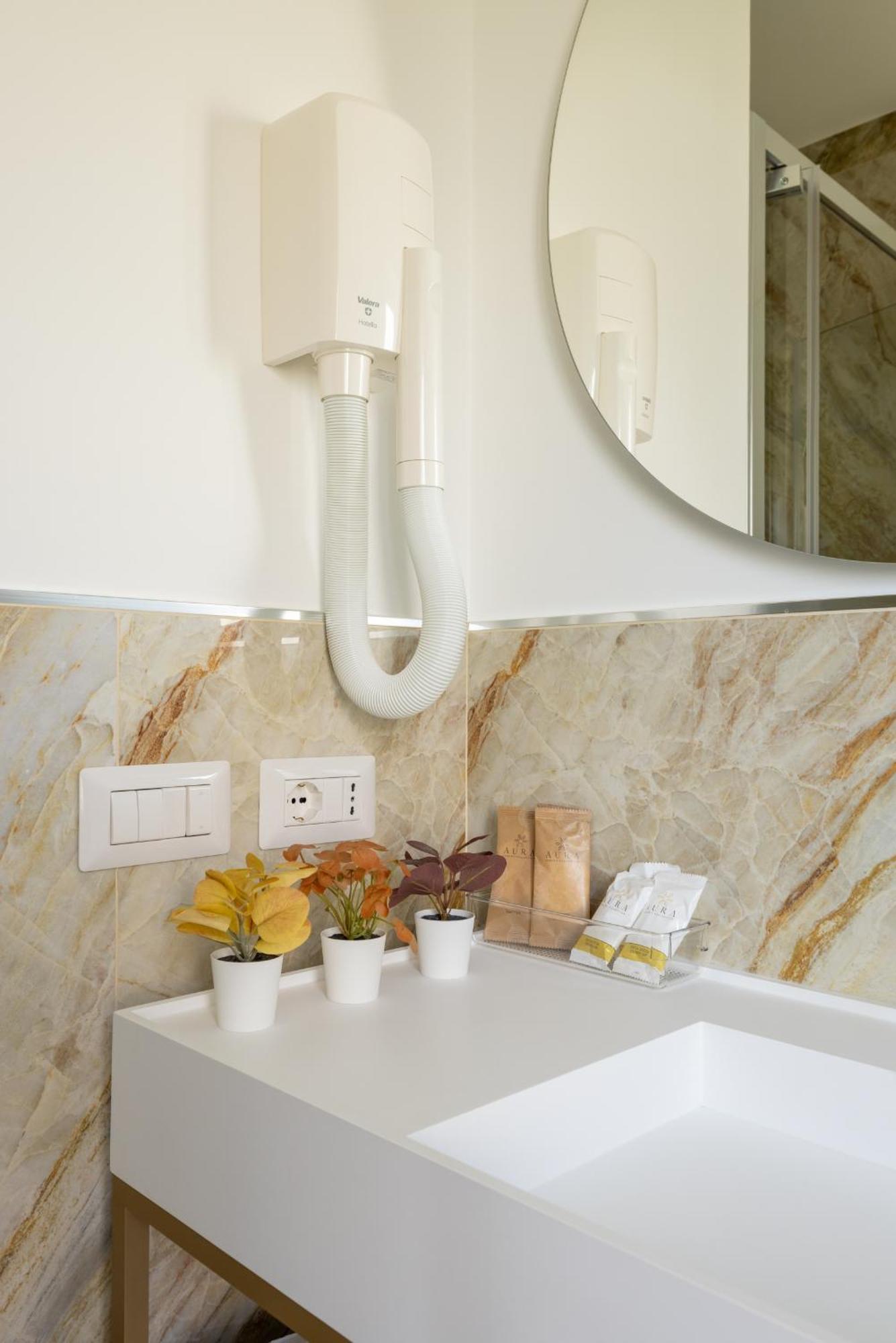 Hezio Guest House Рим Экстерьер фото